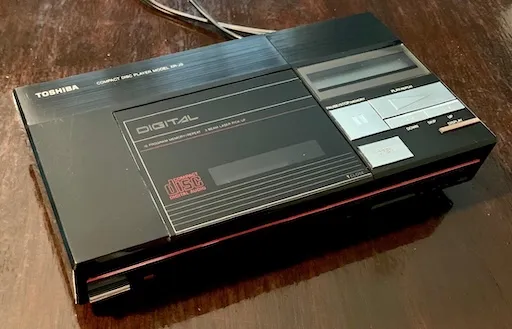 toshiba-xr-j9
