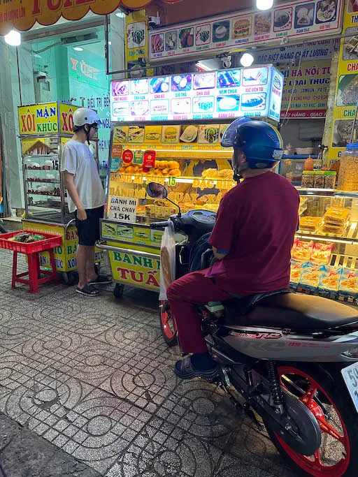 vn-food-tour